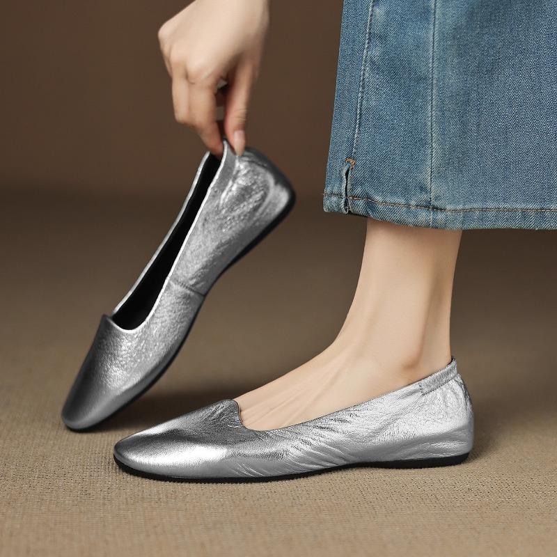 New Women's Soft Sole and Soft Side Commuter Baotou Leather Shoes Slip-on Flat Shoes