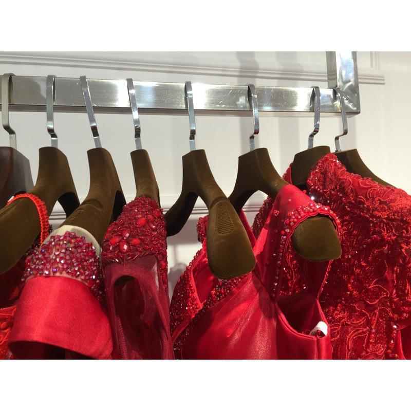 Women's Non-Slip Wide Shoulder Flocking Hanger for Wedding Dresses