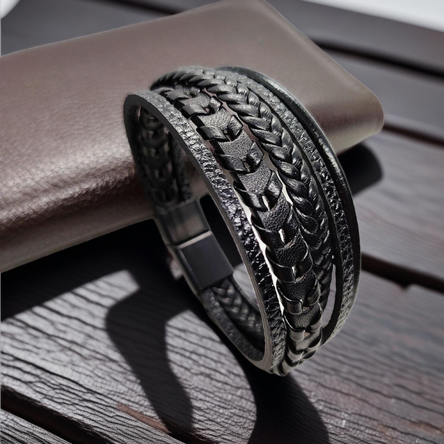 

Мужской винтажный многослойный кожаный браслет с магнитной застежкой 7.5 inch чёрный