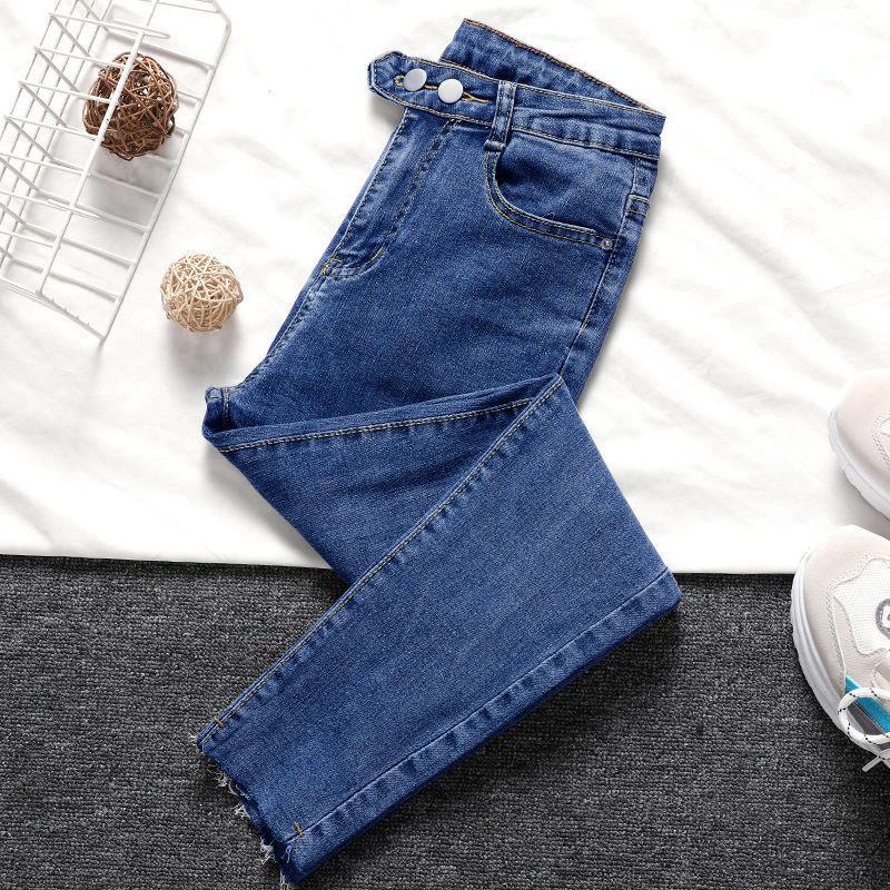 

Женские узкие джинсы с высокой талией и двумя пуговицами — облегающий крой и универсальный корейский стиль (Осень 2021 г.). 25