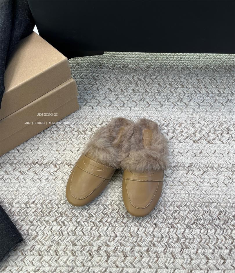 Fleece warm 3cm low-heeled autumn and winter half slippers 2025 new square head fluffy shoes women's leather flat-soled rabbit fur shoes