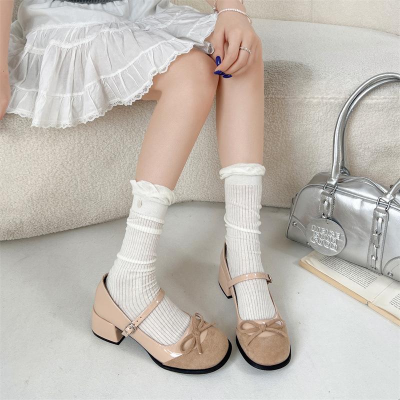 Red French retro light mouth thick heel heightening single shoes women's summer 2025 new with skirt round head Mary Jane shoes