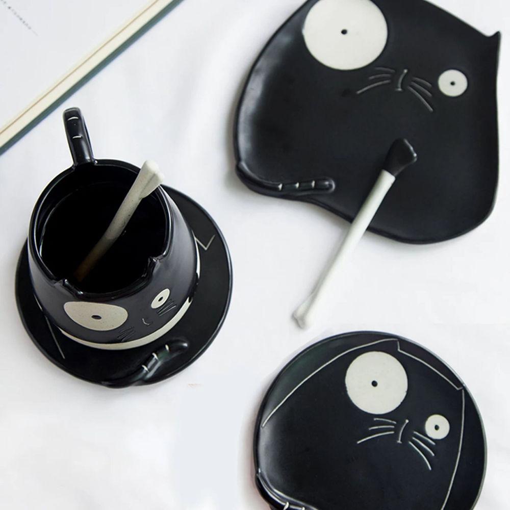 

Black Cat Shaped Ceramic Coffee Mug Set with Spoon Saucer And Food Plates 4pcs Breakfast Dinnerware Set Cute Tableware 301-400ml чорний