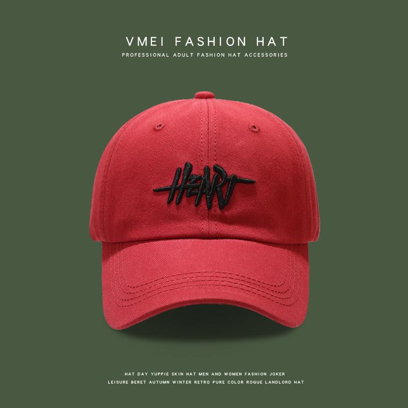 

New trendy women s baseball cap, Korean style, face-slimming design, spring-summer lettered duckbill cap, trendy brand M（56-58cm） красный