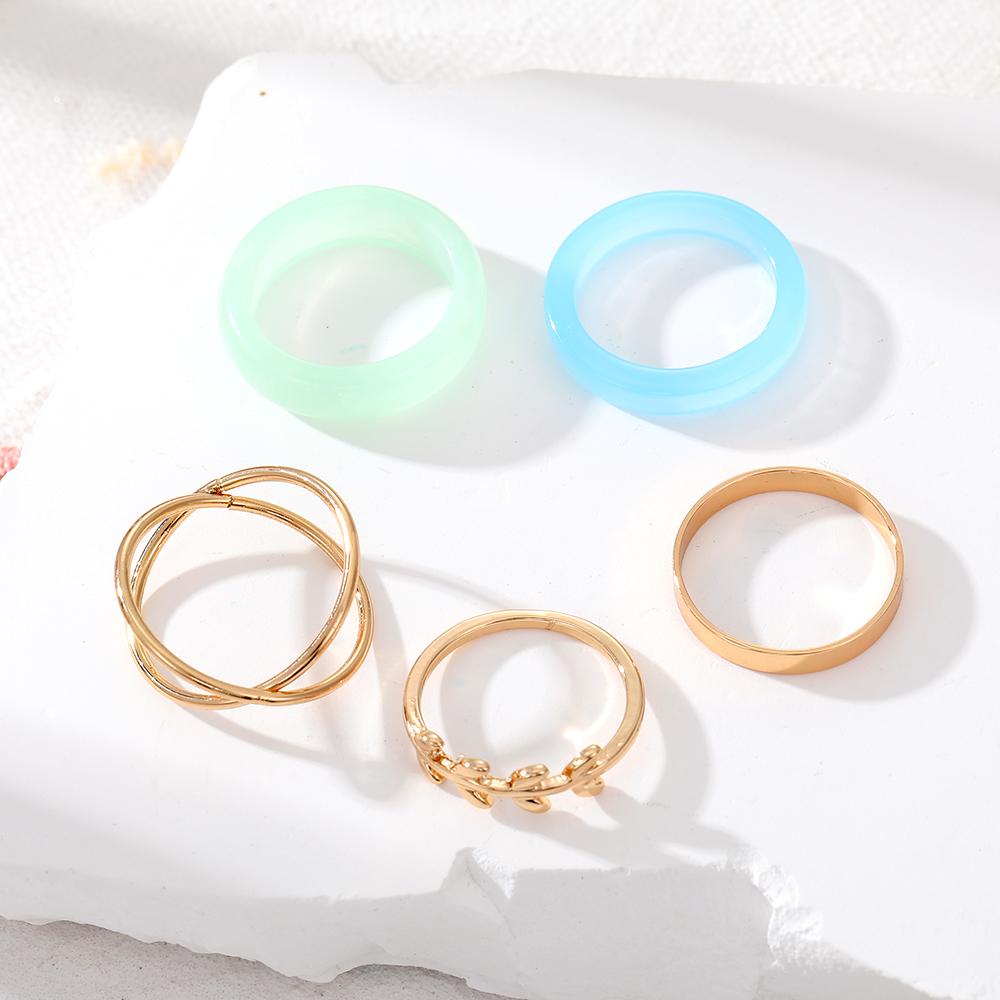 2022 Neue Mode Temperament Ring Anhänger Quaste Ring Frau Fünfteiliges Set Eleganter Ring Gold Leichter Luxus Mädchen Studentin Niedlicher Schmuck Ring Set