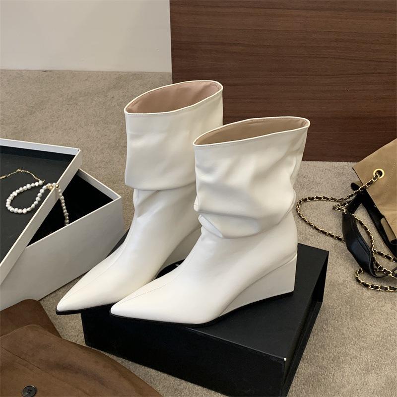 Pile boots autumn and winter new pointed toe heel medium boots retro pleated sleeve fashion short boots