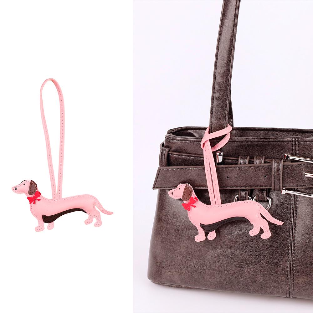 

Exquisite Handmade PU Leather Sausage Dog Keychain Pendant - Cartoon Puppy Car Accessory