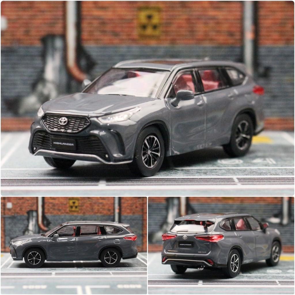 

Сплавной Хайлендер Модель автомобиля Тойота с инерционным движением для подарка детского серый