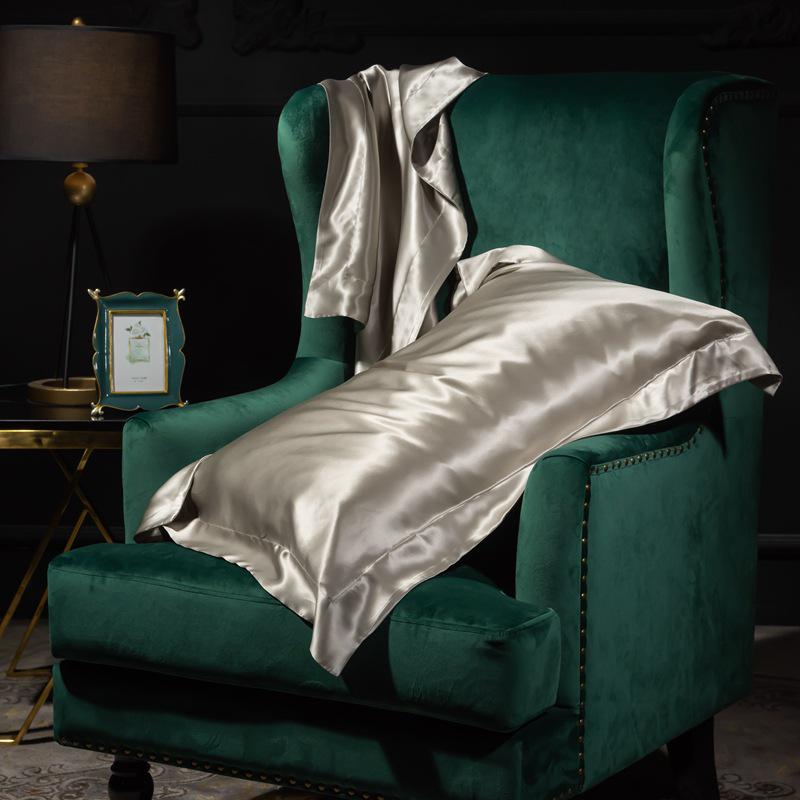 Taie d'oreiller de beauté double face en soie de mûrier couleur unie