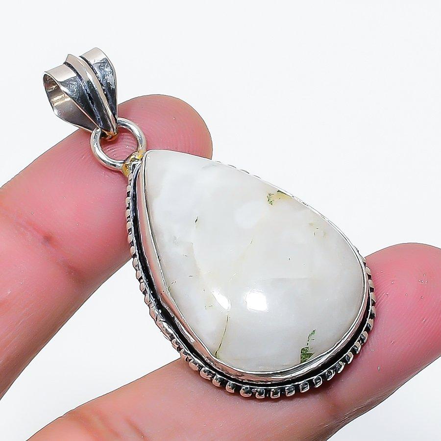 Natural Moonstone Gemstone Handmade 925 Sterling Silver Pendant 1.89 AP-15844