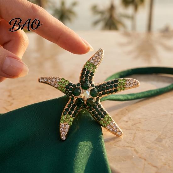 Beach Themed Jewelry Vintage Rhinestone Starfish Brooch, Ocean Metal Lapel Pin, Golden Plated Pin Sea Animal for Suit Dress Coat Scarf Marine