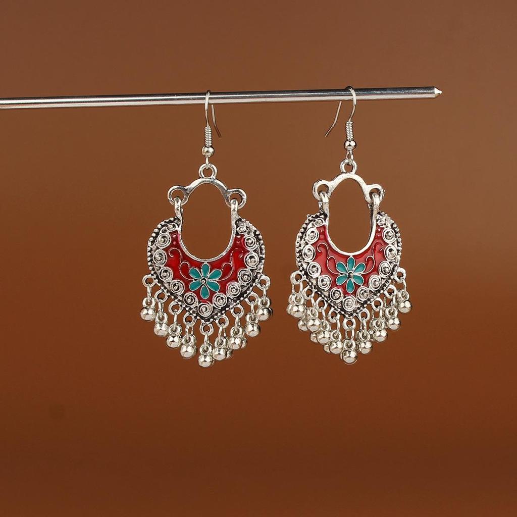Retro Miao Silver Tassel Earrings: Ethnic Yunnan Long Dangle Women's Jewelry