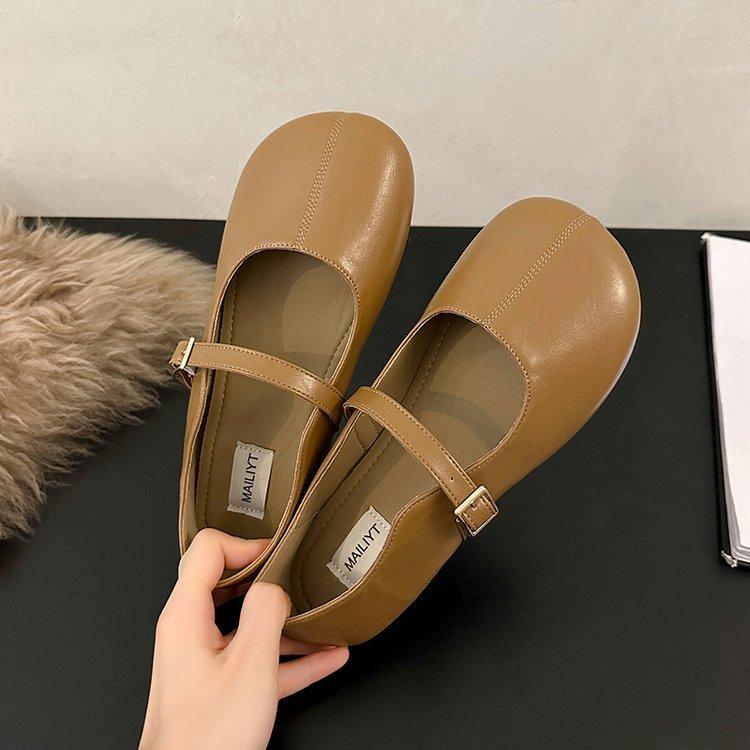 

Single shoes summer women s 2025 new models are not tired of feet with soft soles, grandma laden shoes, flat Mary Jane leather shoes, spring and aut 35