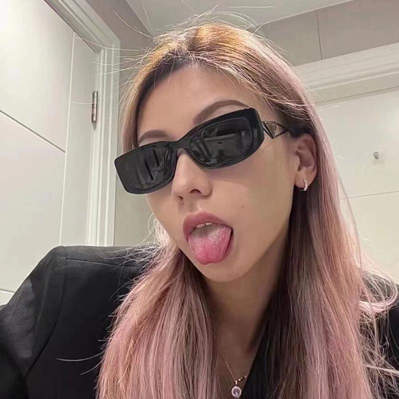 New Fashion Trend Cat Eye Sungalsses Women Men Square Hollow Brand Designer Vintage Sun Glasses Female Fashion Classic Shades