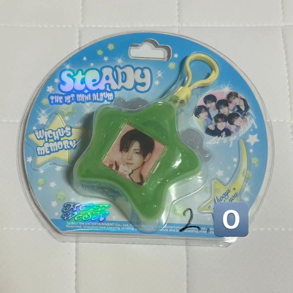 

Nct Yuushi Steady Keyring Album Sell