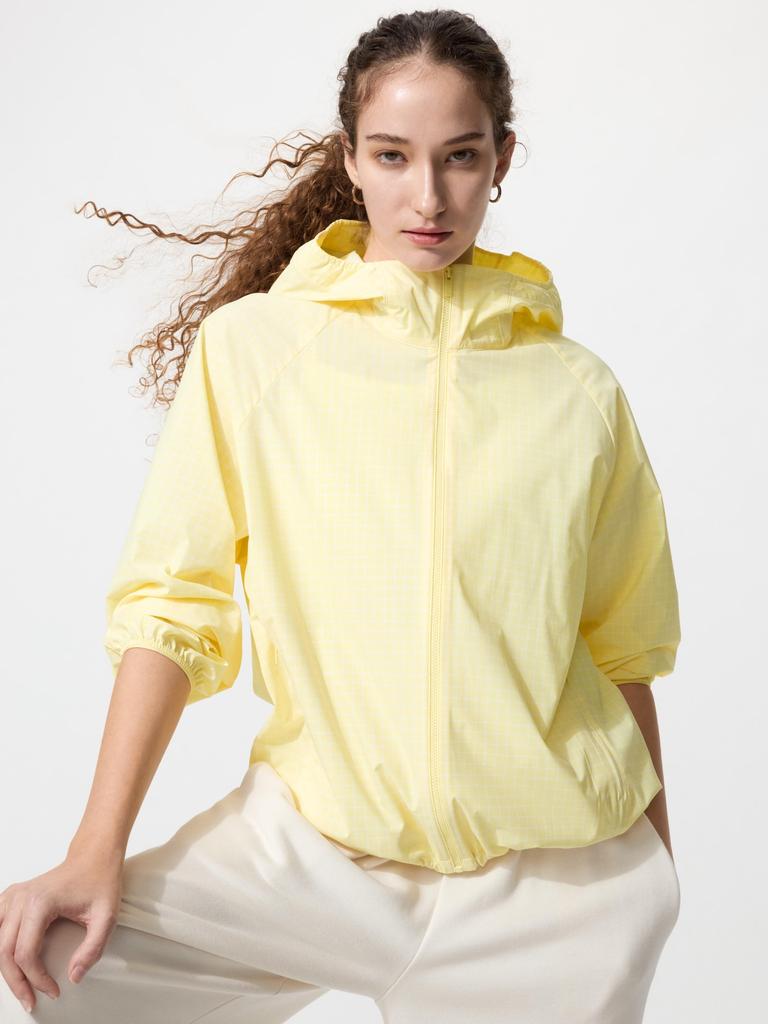 Uniqlo Japan Pockable UV-Schutz Hoodie Nanodesign Karomuster
