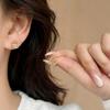 Minimalist Diamond Circle Stud Earrings – S925 Silver Needle, Elegant and Exquisite Design.