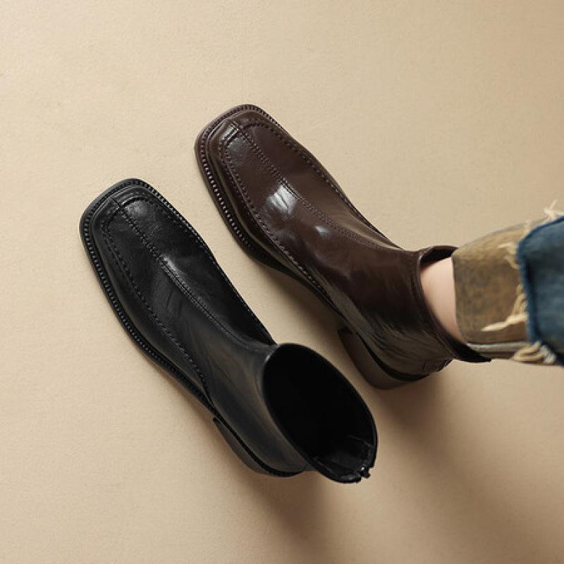 Autumn and Winter Leather Women's Martin Boots Rubber Sole Square Head Large Size Women's Boots Middle Heel Square Heel Korean Version of the New M