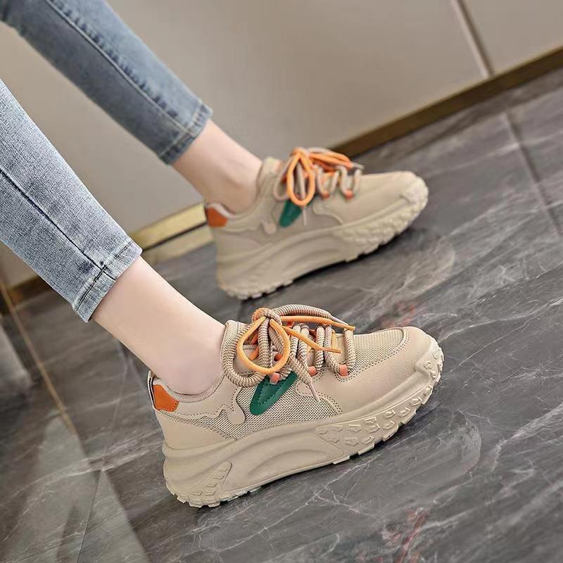 Trend versatile little white shoes autumn women's shoes 2025 new thick-soled high board shoes ins trendy sports and leisure shoes