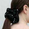 VINTAGE HOLLYWOOD Bella Pearl Scrunchie_VH2534HB006M