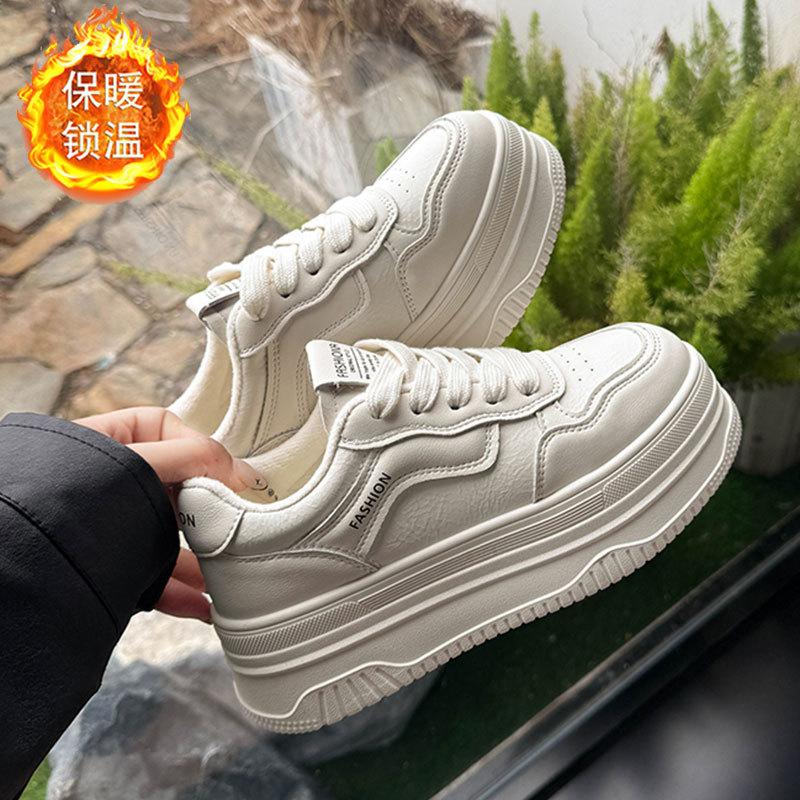 First layer cowhide women's shoes winter new thermal velvet cotton shoes platform white shoes women's height-increasing casual sports shoes