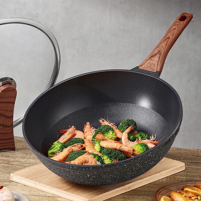 Chui Da Huang 30cm Non-stick Wok