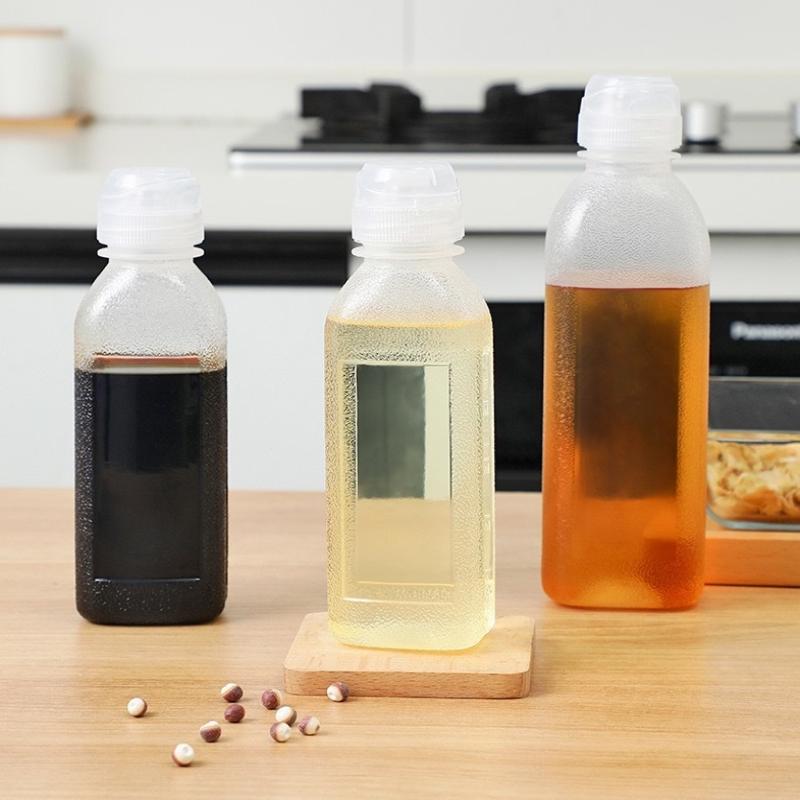 4Pcs Oil Dispenser Full Is 300/500Ml Bottle Kitchen Plastic Condiment Squeeze Bottles Bbq Sauce Kitchen Olive Oil Squirt Bottle