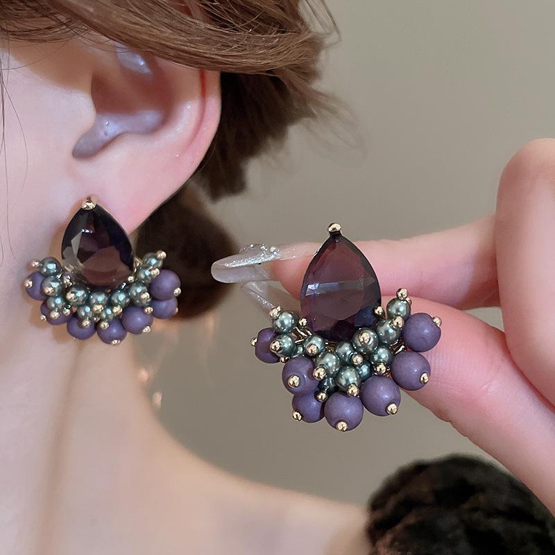 Ethnic Geometric Water Drop Tassel Earrings: Retro Design with Niche Temperament and High-Class Feel in National Style