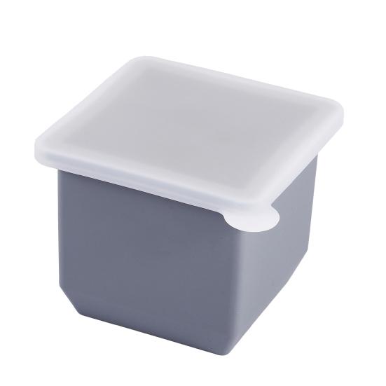 

Large Square Ice Cube Tray with Lid Food-Grade Silicone Mold for Freezer Easy-Release Stackable Ice Cube Maker Home Bar Essential сірий
