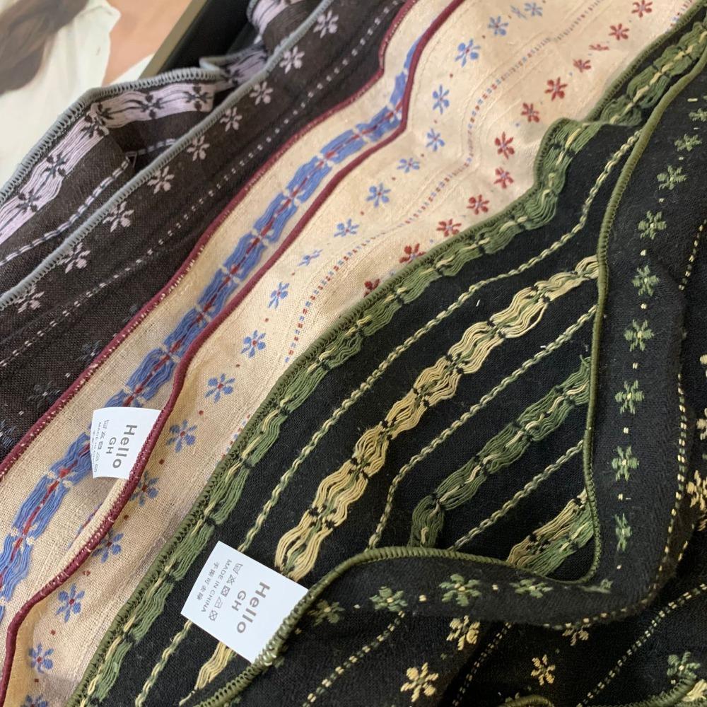 Sweet Snow Flower Scarves Korean Style Cotton Linen Headscarf Exquisite Triangle Hijab Scarf  Woman