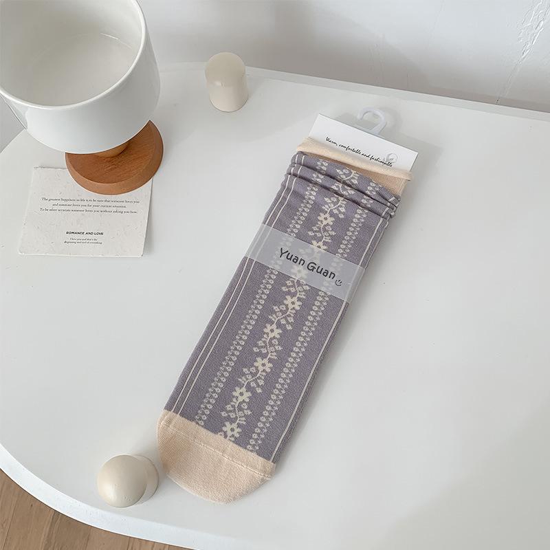 Boneless Retro Flower Design Stacking Socks Girl Korean Versatile Small Leather Shoes Floral Striped Medium Tube Socks Tide