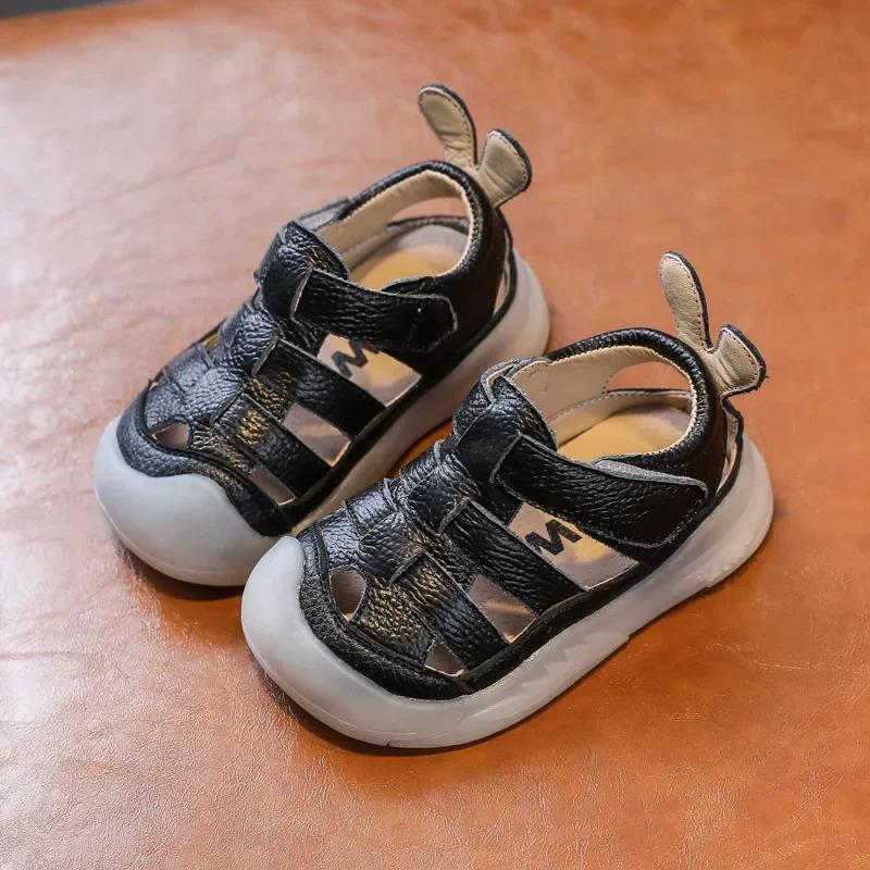 Sandalias de verano para bebés y niños, zapatos para bebés y niños pequeños, de cuero genuino, con suela blanda, para la escuela y la playa.
