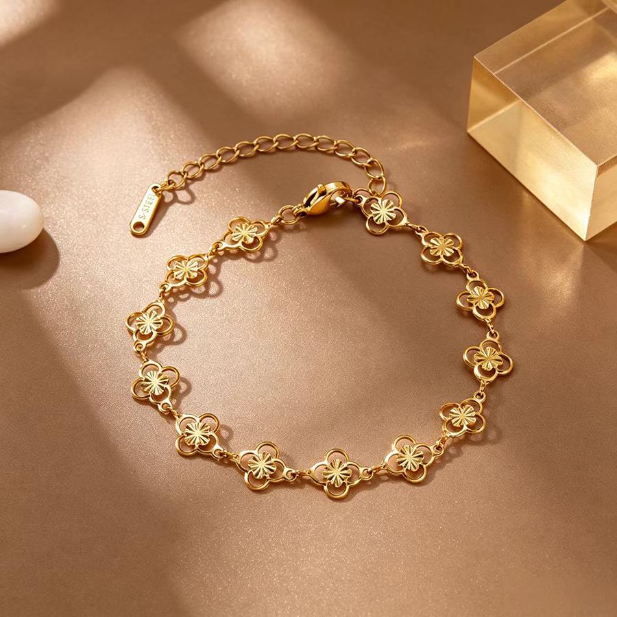 European & American Light Luxury Gold-Plated Titanium Bracelet Set: Bamboo Joint, Four-Leaf Clover, Cuban Chain Design for Women