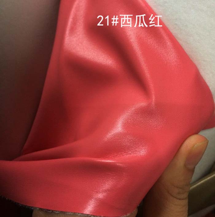 Soft Stretch PU Leather Fabric Sheepskin Pattern Upholstery By The Meter for Clothes Sofa Toy Bag Sewing Cloth Pearl Light Black