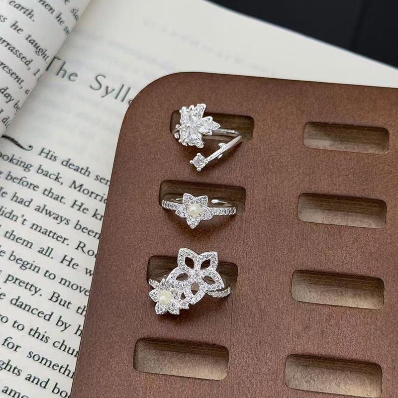 Super Fairy Full Diamond Zircon Hollow Flower Maple Leaf Five-Pointed Star Bead Opening Ring Niche High-End Ring