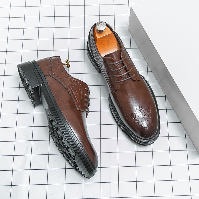 Large Size Autumn Casual Leather Shoes Fashion Men's Business Shoes Korean Version Trend Groom Wedding Shoes