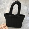 Checkered Quilted Shoulder Bag Korean Style Cotton-padded Tote Bag Quilted Handbag  Leisure Travel