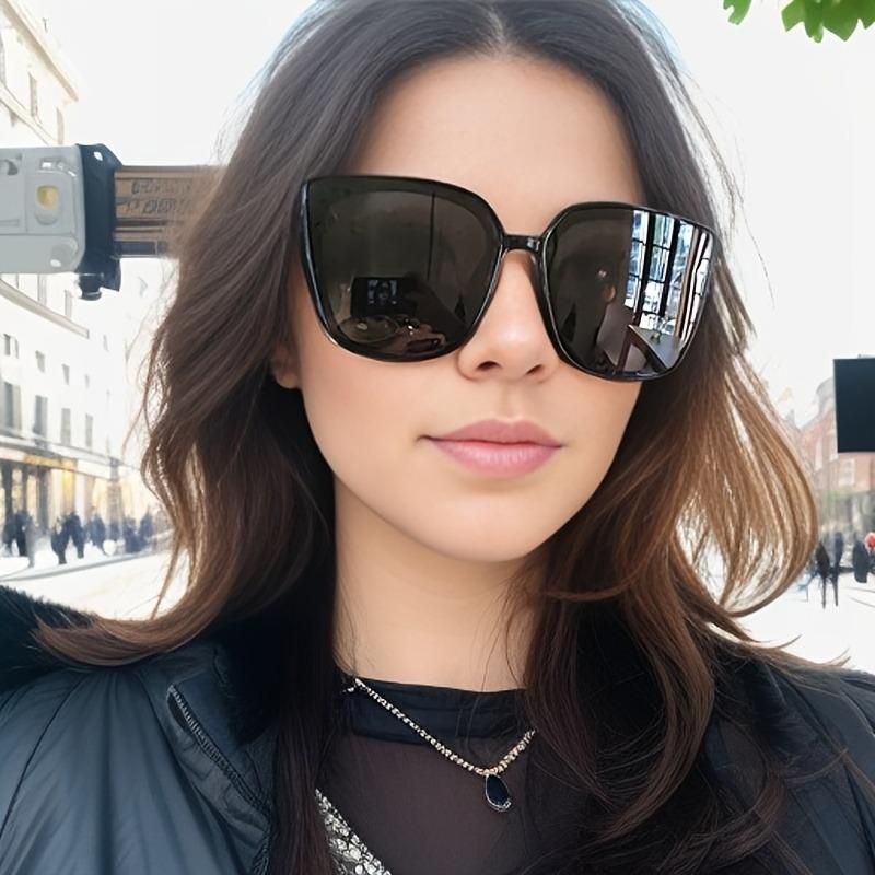 1 Piece of European and American New Large Frame Glasses Fashionable Internet Celebrity Street Pography Retro Trendy Glasses
