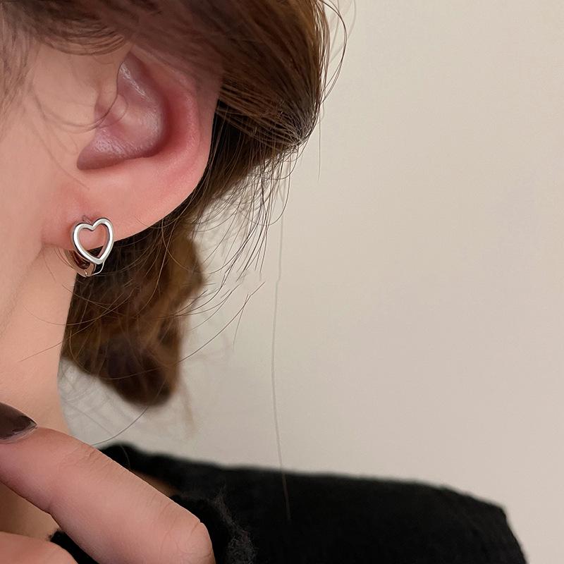 Heart Ear Cuff Stud Earrings: Women's Stylish Korean-Inspired Jewelry