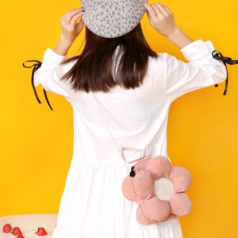 Three-Color Patchwork Floral Soft Girl Shoulder Bag