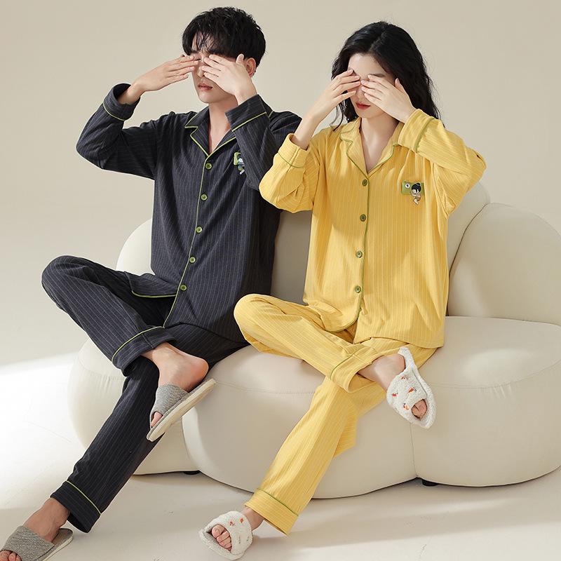 Couples' Velvet Pajamas Set: Autumn/Winter Fashion for Men & Women