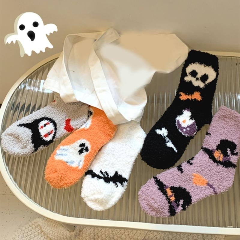 Women's Coral Fleece Socks for Halloween Festivities Cute Pumpkin Ghostly Witch Hat Print Cozy Fuzzy Slipper Ankle Socks