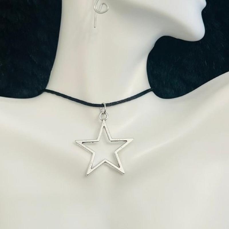 Y2K Star Pendant Necklace Wax Chain Choker Necklace for Men Women Fashionable Hollow Star Pendant Necklace Jewelry Gift