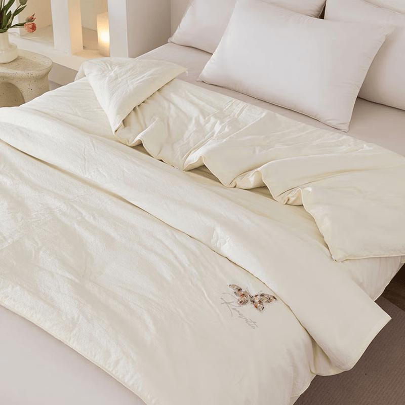 Shengfuni Butterfly Love Silk Quilt