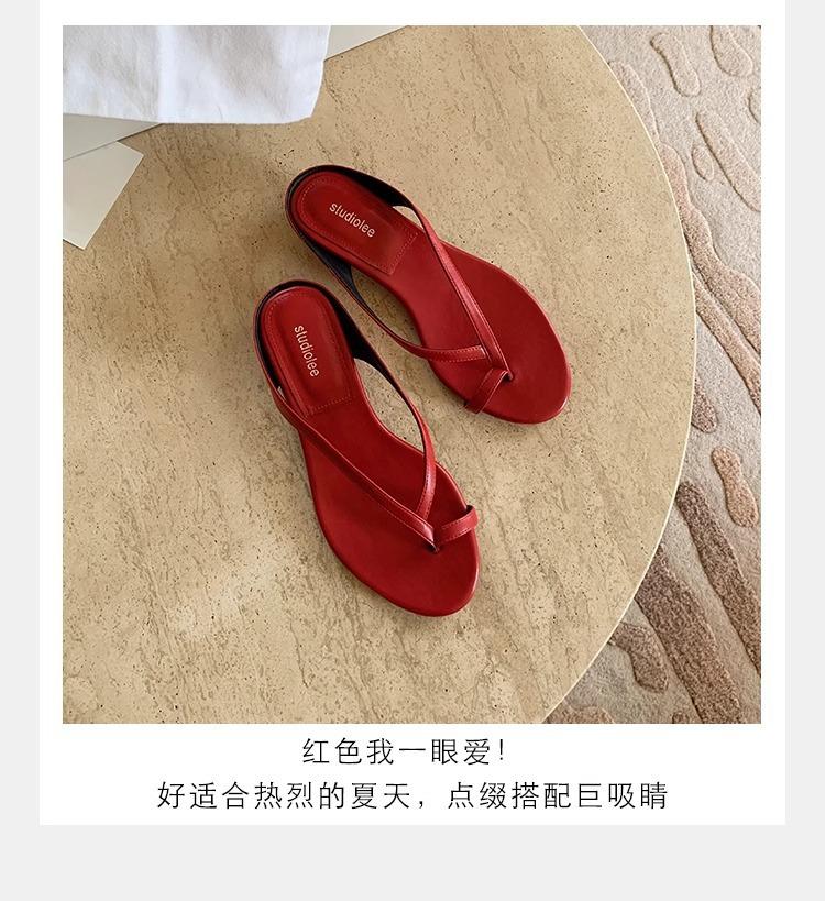 Sheepskin version of grape mother, the same temperament set of toe slippers for women's summer wear, minimalist thin strap round head thick heel cool 