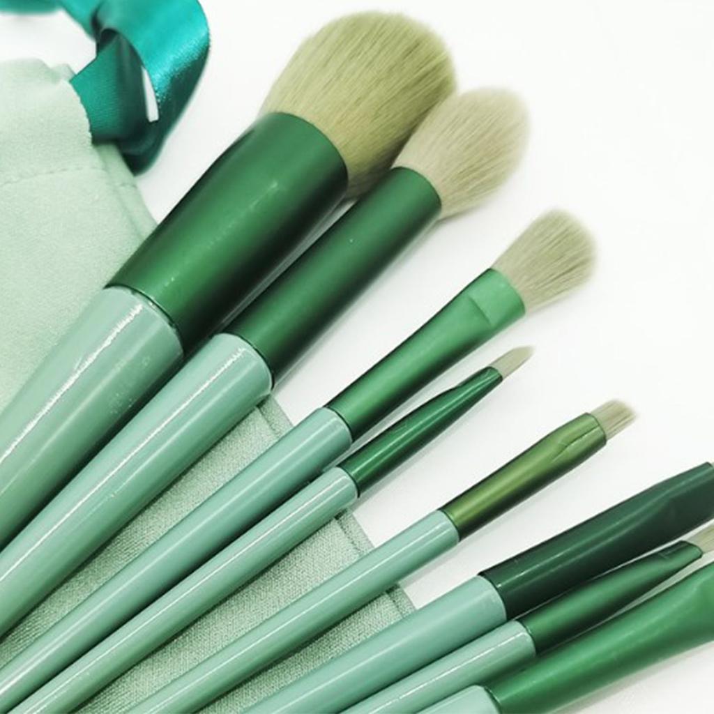 Makeup Brushes 13pcs Green Skin Friendly Bristles Washable Reusable Portable Storage Bag Professional Cosmetic Brushes