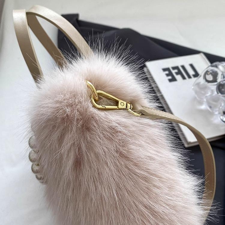 Winter New Soft Plush Portable Female Mini Handbags Fashion Versatile Pearl Small Square Women's Crossbody Bag Soft Texture Ladies Messenger Bags