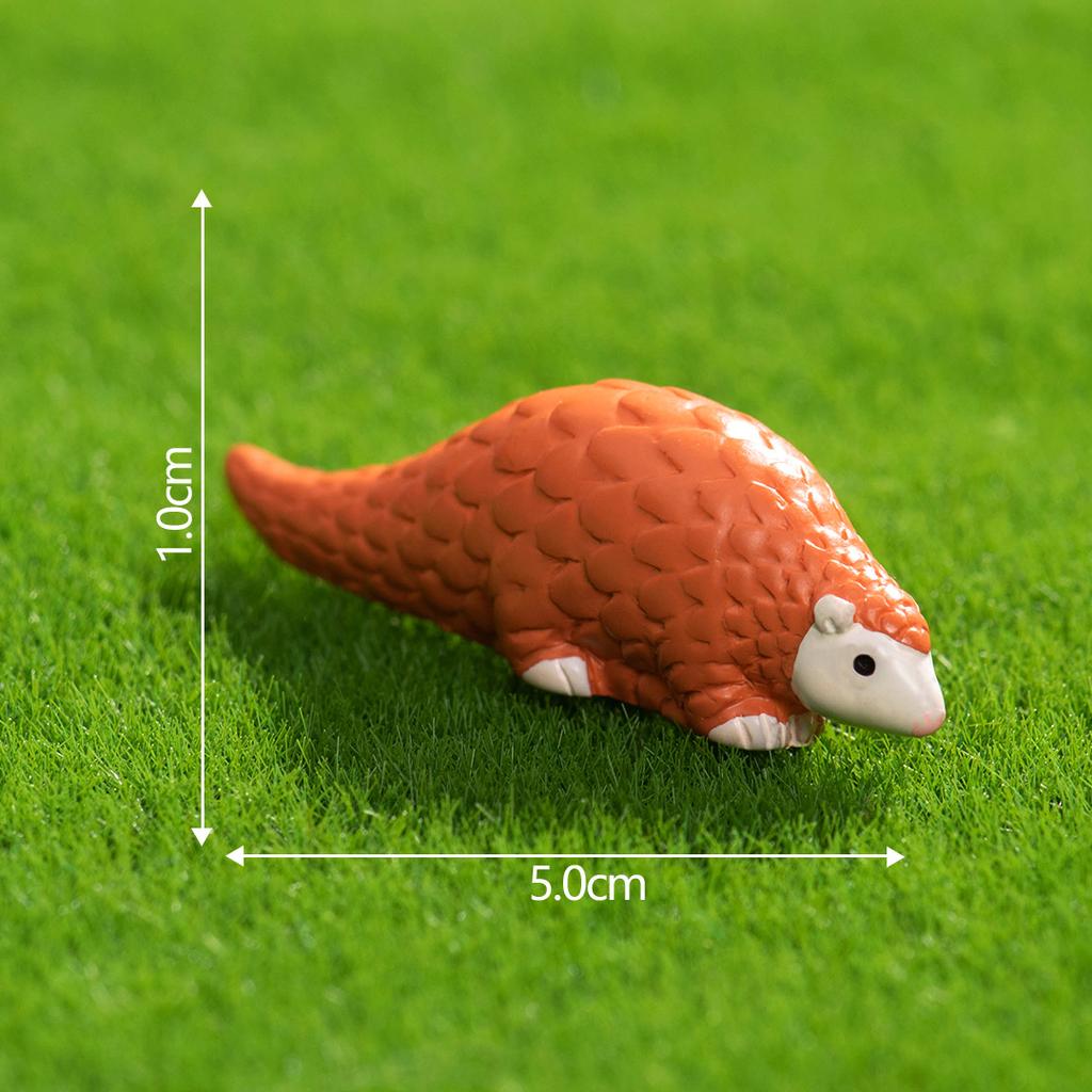 Micro Landscape Cartoon Cute Pangolin Forest Animal Resin Ornament Diy Decorative Accessories Desktop Ornament