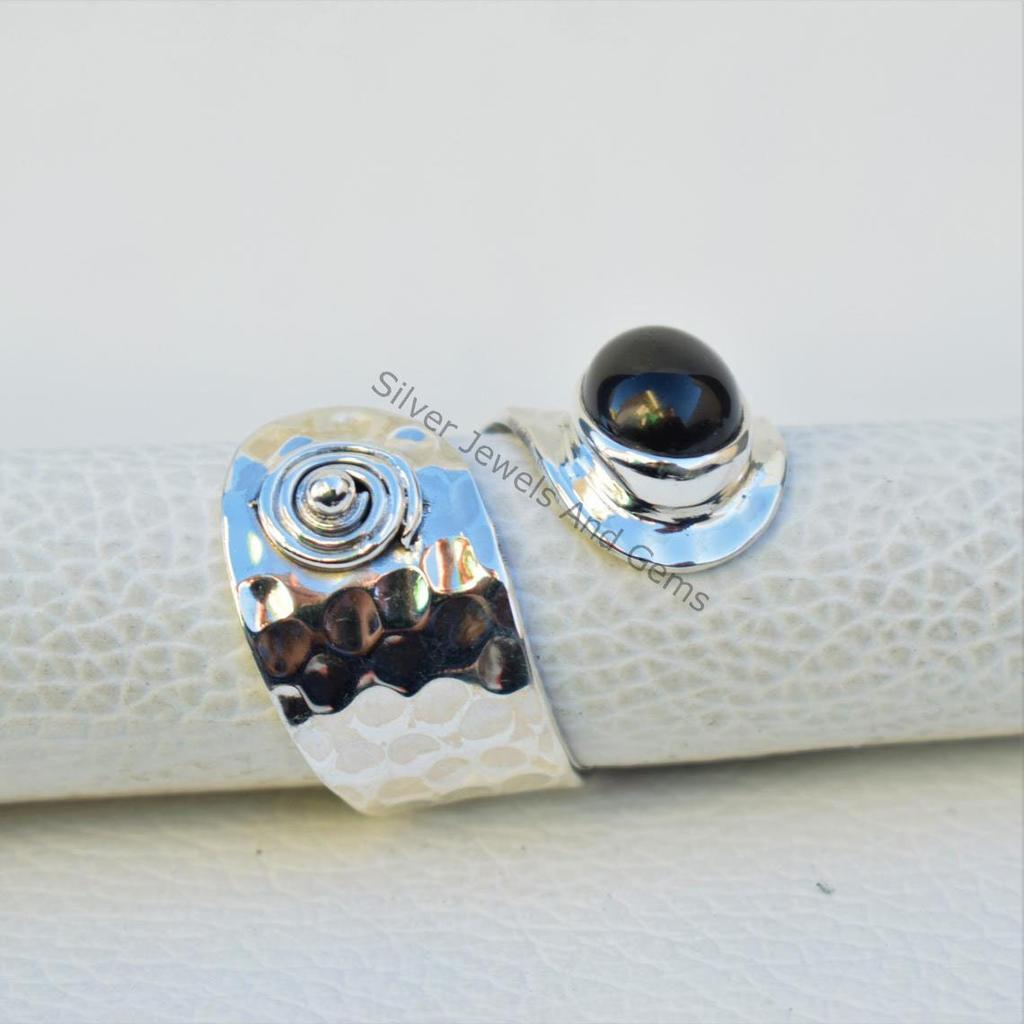 Handmade Black Onyx 925 Sterling Silver Ring, Hammered Band