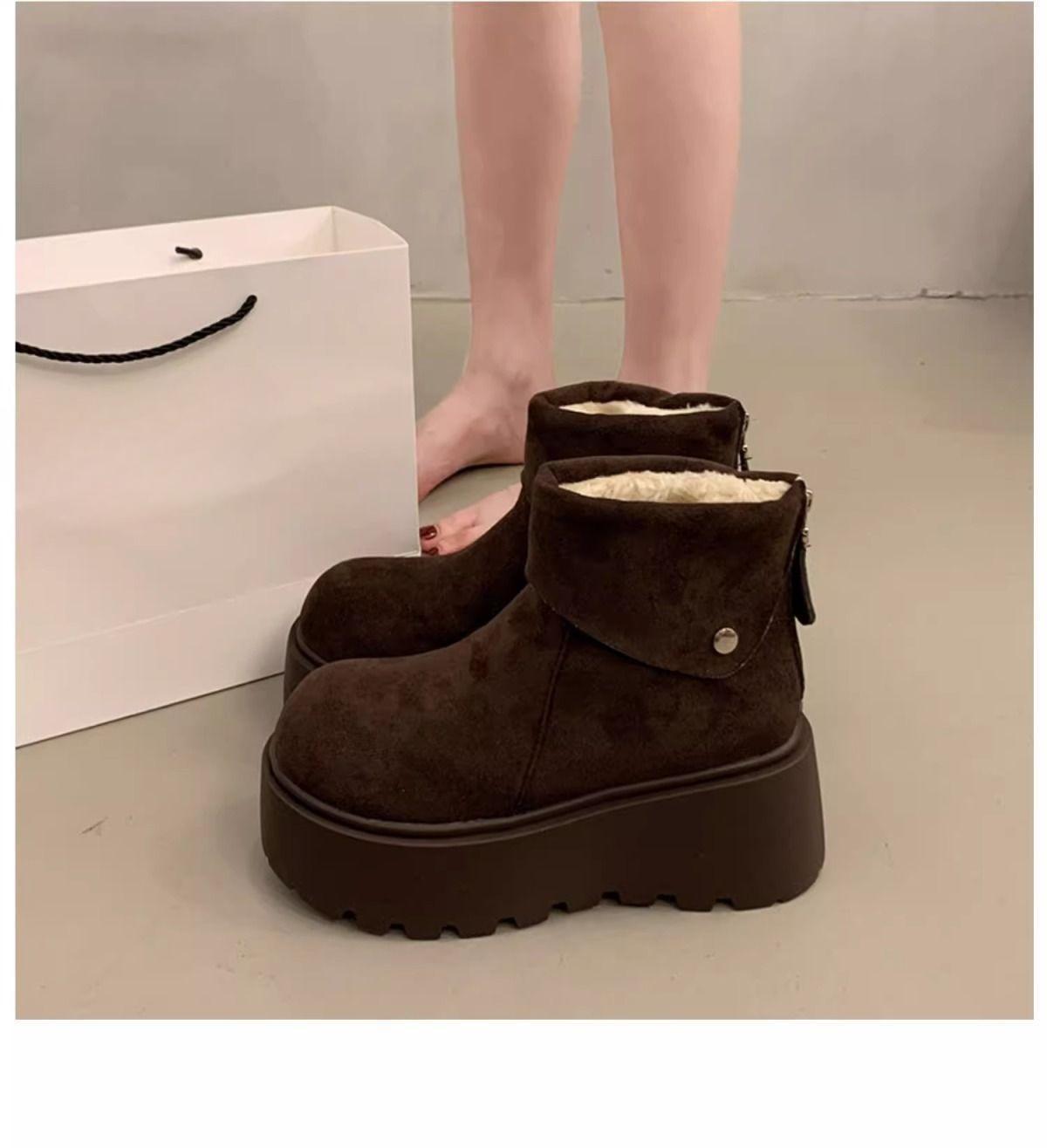 

Новые утепленные сноубутсы, толстоподошвенные и флисовые хлопковые ботинки на танкетке для женщин 40 кофейный